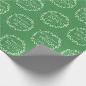 Glück ist ein grüner Kranz im Inneren eines Arbeit Geschenkpapier (Ecke)