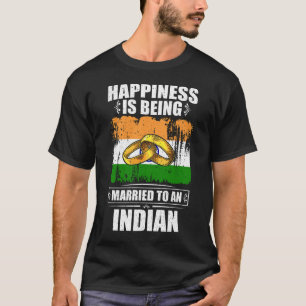 Glück ist einem Indianer Verheiratet T-Shirt