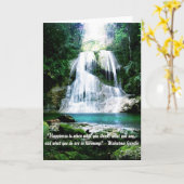 Glück ist… Wasserfall-Foto mit Zitat Karte (Gelbe Blume)