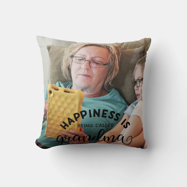 Glück nennt man ein maßgeschneidertes Oma-Foto Kissen (Vorderseite)