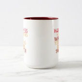 Glück passiert, wenn man in der Dusche singt Zweifarbige Tasse (Mittel)