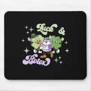 Glück Und Botox Lustiger Shamrock Krankenpfleger I Mousepad