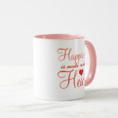 Glück wird in das Herz-Zitat aufgenommen Tasse (VorderseiteRechts)