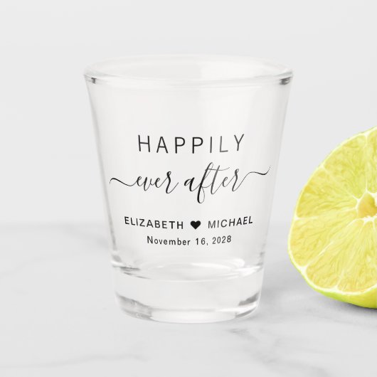 glücklich immer nach Hochzeit Schnapsglas (Vorderseite)