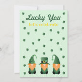 Glücklich Lasse du Celebrate Gnomes Einladung (Vorderseite)