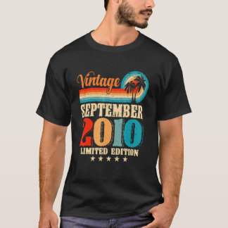 Glücklich mit Familie September 2010 12. Geburtsta T-Shirt