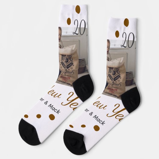 Glücklich neues Jahr Single Vater fügen Fotoname b Socken (Linkes Detail)