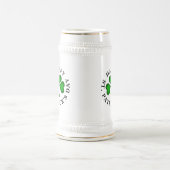 GLÜCKLICH ST. PATRICK'S DAY Text mit grünem Kleebl Bierglas (Mittel)