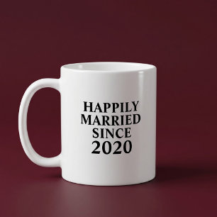 Glücklich verheiratet seit individuellen Paaren Kaffeetasse