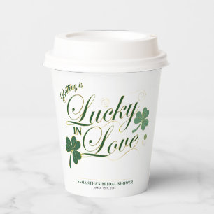Glücklich Verliebte St. Patrick's Moderne Hochzeit Pappbecher