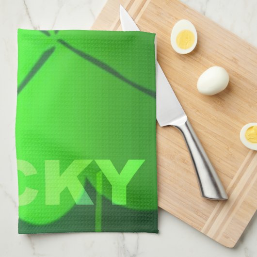 Glücklich vierblättriges Kleeblatt Handtuch (Viertel Falte)