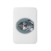 glückliche Alaskan Malamute Puppy Badematte (Vorderseite Vertikal)