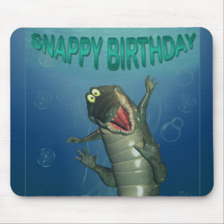 Glückliche bissige Geburtstagskrokodil mousepad