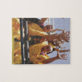 Glückliche buddhistische Mönche auf einem Puzzle (Horizontal)