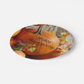 Glückliche Erntedank-Kürbis-Papierplatte Pappteller (Schrägansicht)