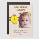 Glückliche Geburtsname Foto Alter lila Magnetkarte Magneteinladung (Vorne/Hinten)