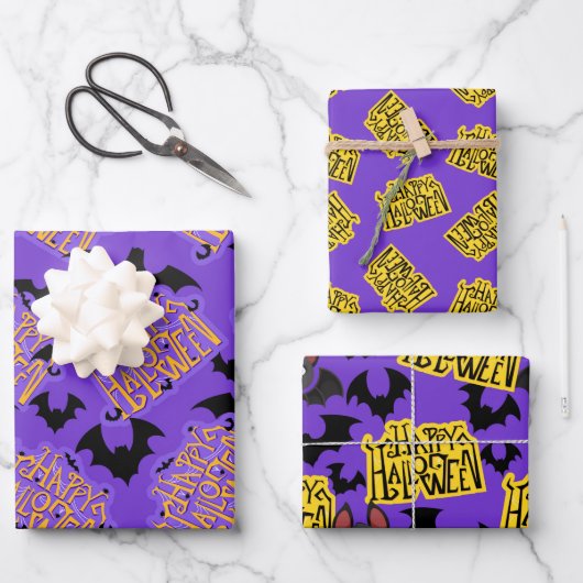 Glückliche Halloween-Schrift Lila Geschenkpapier Set (Vorderseite)