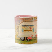 Glückliche HinterVintager Reise-Anhänger Zweifarbige Tasse (Mittel)