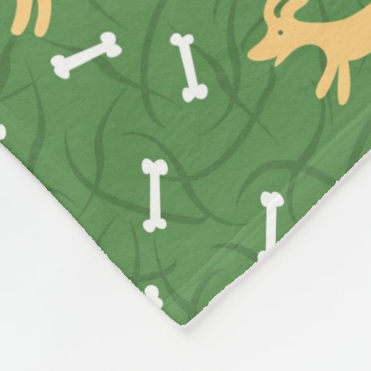 glückliche Hunde mit Knochenhintergrund Fleecedecke (Ecke)