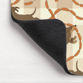 glückliche Hunde mit Wursthintergrund Mousepad (Ecke)