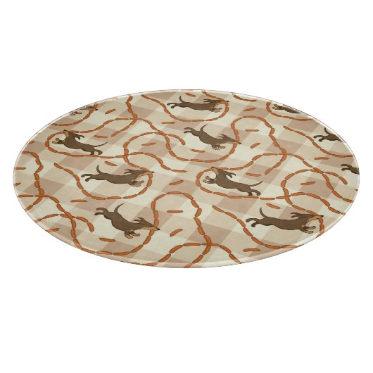 glückliche Hunde mit Wursthintergrund Schneidebrett (Ecke)