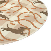 glückliche Hunde mit Wursthintergrund Schneidebrett (Ecke)