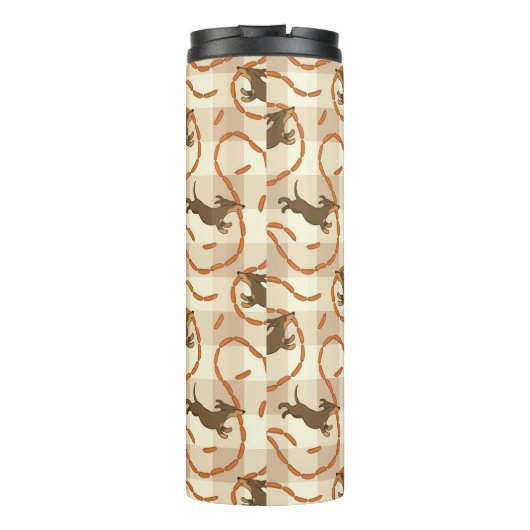 glückliche Hunde mit Wursthintergrund Thermosbecher (Rückseite)