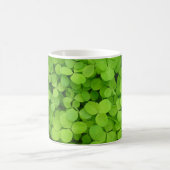 Glückliche Kleeblätter! Tasse (Mittel)