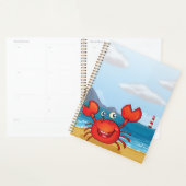 Glückliche Krabbe am Strand mit Leuchtturm Planer (Anzeige)