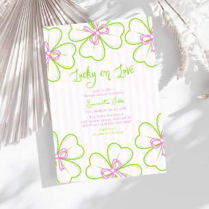 Glückliche Liebe Pink Grüner Shamrock Junggesellin Einladung