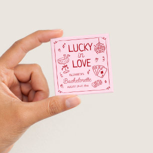 Glückliche Liebe Whimsical Handgezeichnete Jungges Button