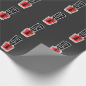 Glückliche Mädchen haben hübsche Geschenkpapier (Ecke)