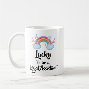 Glückliche Rechtsanwaltsfachangestellte Tasse