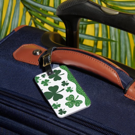 Glückliche Shamrocks  Gepäckanhänger (Vorderseite Insitu 1)
