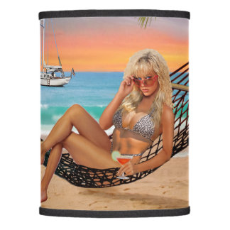Glückliche Stunde am Strand