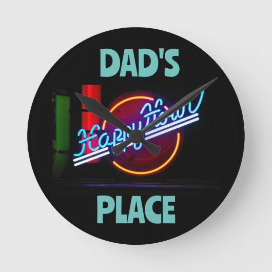 GLÜCKLICHE STUNDE CUSTOM VATER SCHILD RUNDE WANDUHR (Vorderseite)