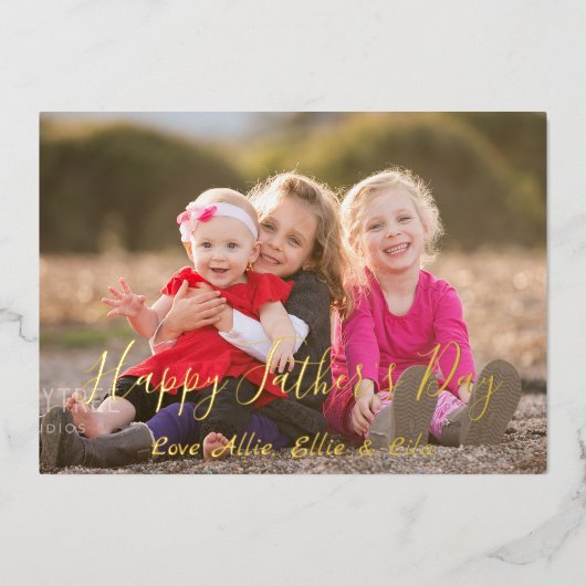 Glückliche Vatertagskarte Folieneinladung (Vorderseite)