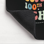 Glücklicher 100. Schultag Niedlicher Schüler Lehre Mousepad (Ecke)