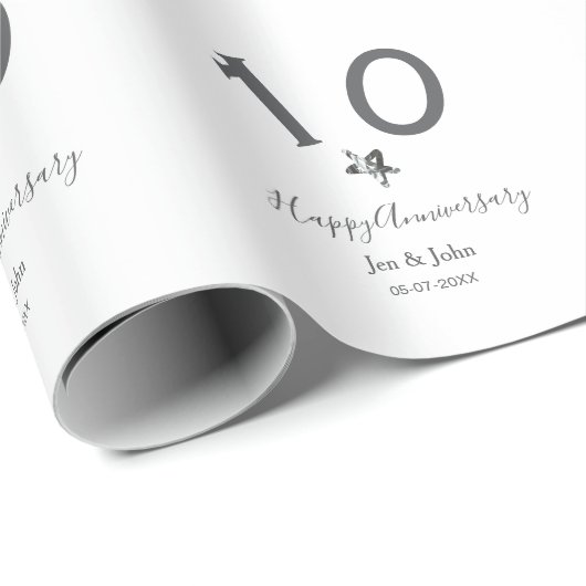 Glücklicher 10-jähriger Jubiläumsname Datum grauer Geschenkpapier (Rolleneckpunkt)