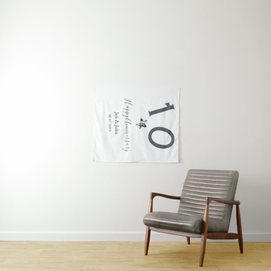 Glücklicher 10-jähriger Jubiläumsname Datum grauer Wandteppich (Beispiel (Horizontal))