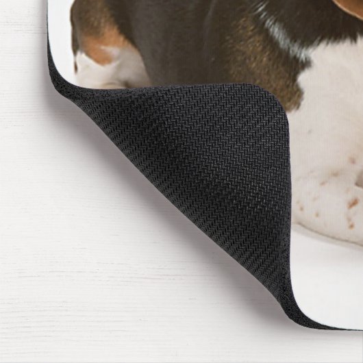 Glücklicher Beagle Mousepad (Ecke)