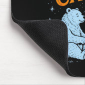 Glücklicher Camper-Bär röstet Marshmallows-Design Mousepad (Ecke)