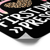 Glücklicher erster Tag der Vorschulleopard-Rainbow Poster (Ecke)