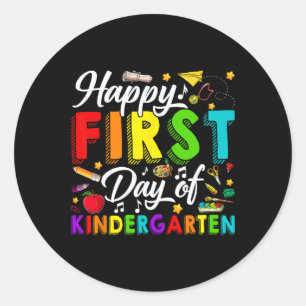 Glücklicher erster Tag im Kindergarten Zurück zur  Runder Aufkleber