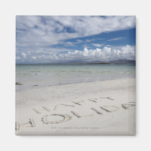 Glücklicher Feiertag geschrieben auf Eilogarry Magnet