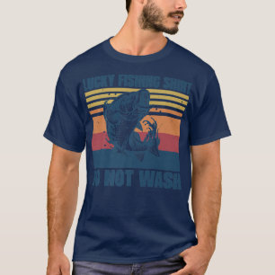 Glücklicher FischfangNicht den Funny Bass Fishing  T-Shirt