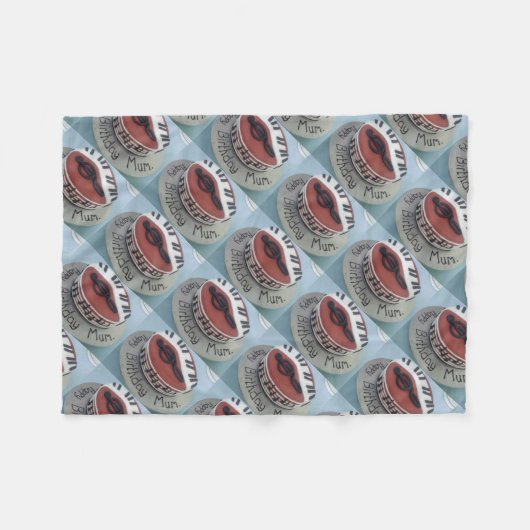 Glücklicher Geburtstagskuchen Fleecedecke (Vorderseite (Horizontal))