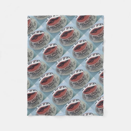 Glücklicher Geburtstagskuchen Fleecedecke (Vorderseite)