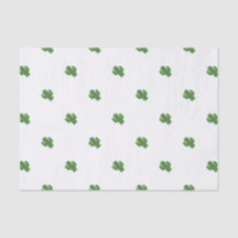 Glücklicher grüner Kaktus im rosa Sommer