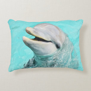 Glücklicher lächelnder Delfin Dekokissen